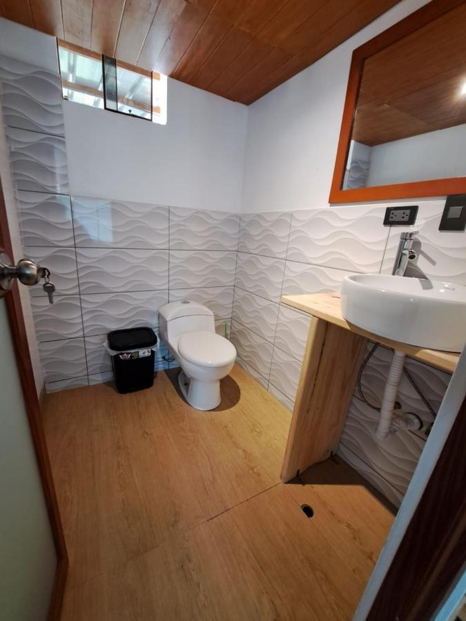 Hotel Alpamayo Guest House Huaraz  Buitenkant foto