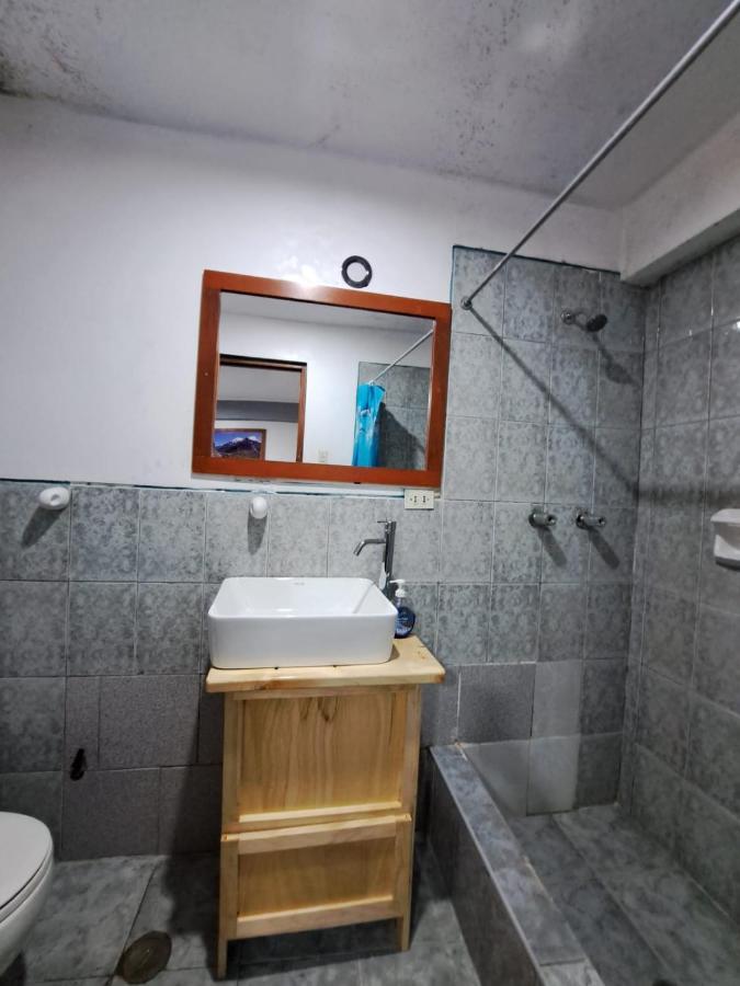 Hotel Alpamayo Guest House Huaraz  Buitenkant foto