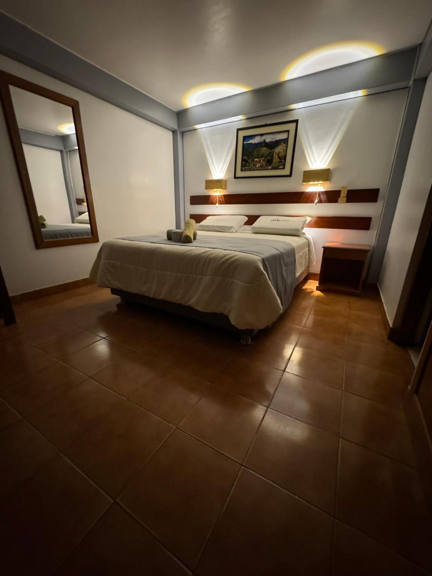 Hotel Alpamayo Guest House Huaraz  Buitenkant foto