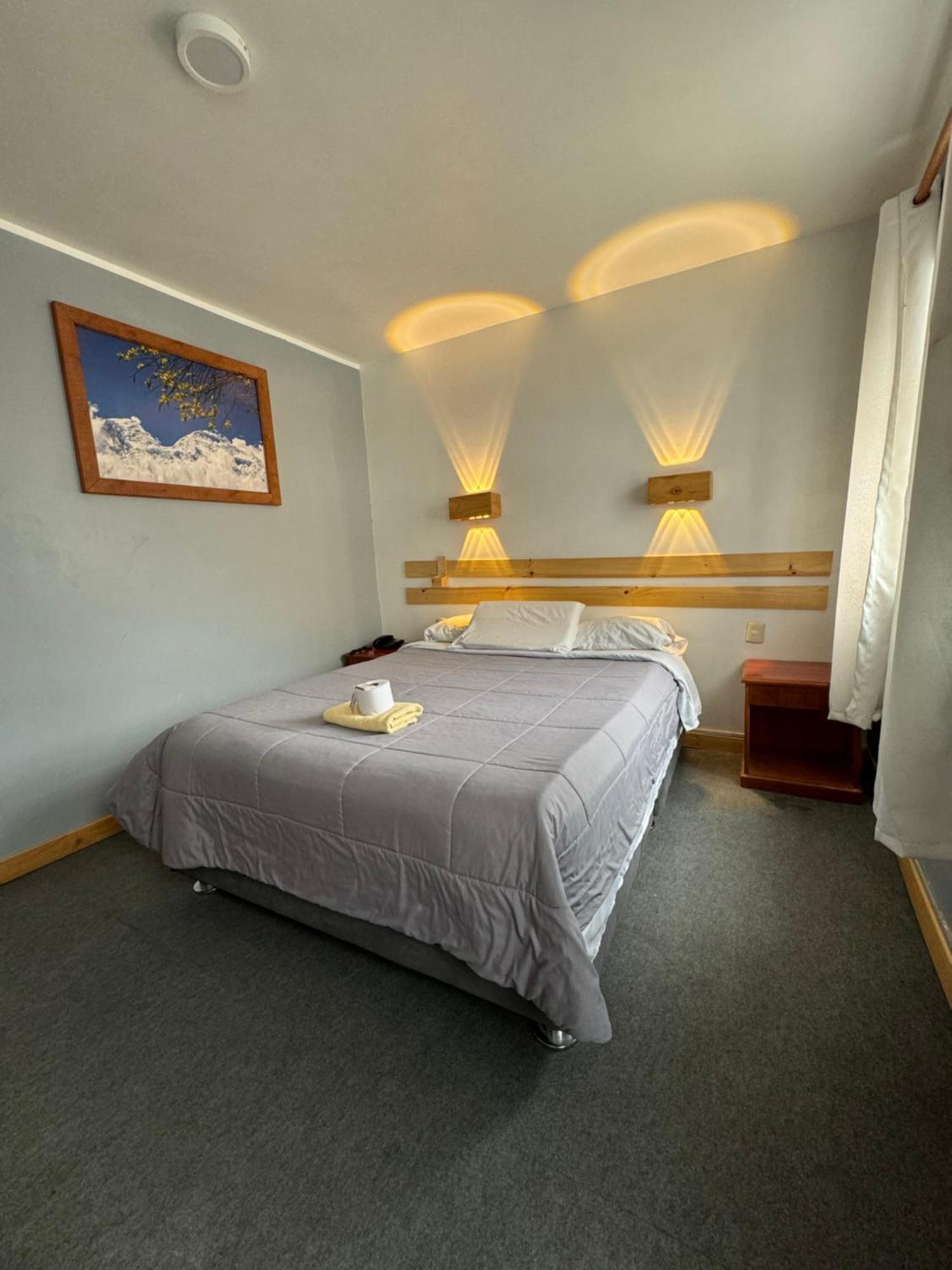 Hotel Alpamayo Guest House Huaraz  Buitenkant foto